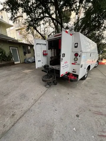 Magnet Plumbing service vehicle on-site for Faucet Repair in Palm Tree